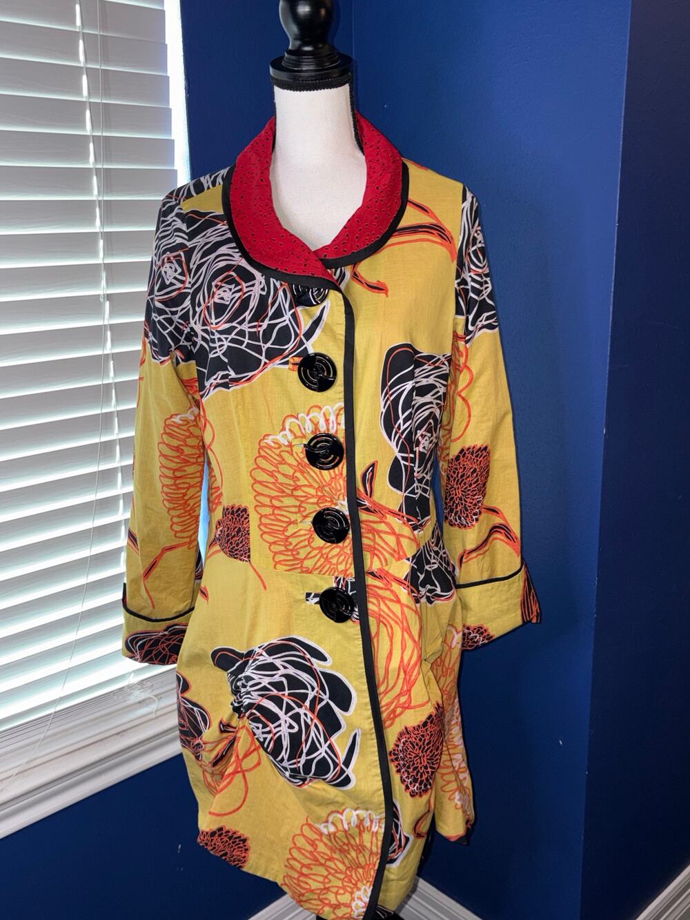 An Ren New York Wearable Art Coat – Size Large